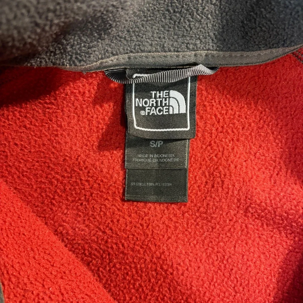 The North Face Mens Full Zip Fleece Jacket Red Gray Colorblock Small T260/T660